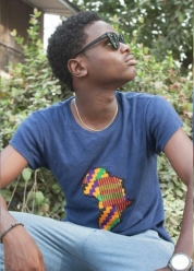 Model modelling African-inspired wear